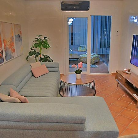 Inhome Apartment 卡博尼格洛 外观 照片